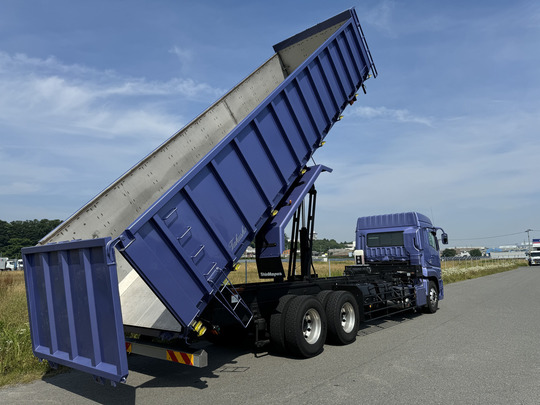 八戸市内配送可】運搬車 手動ダンプ